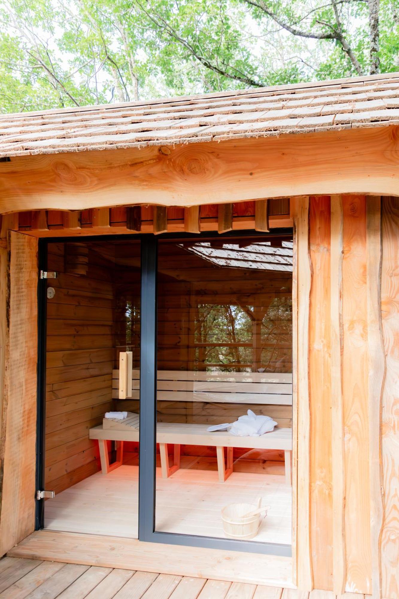 Dolce Et Cabane Berat Exteriör bild