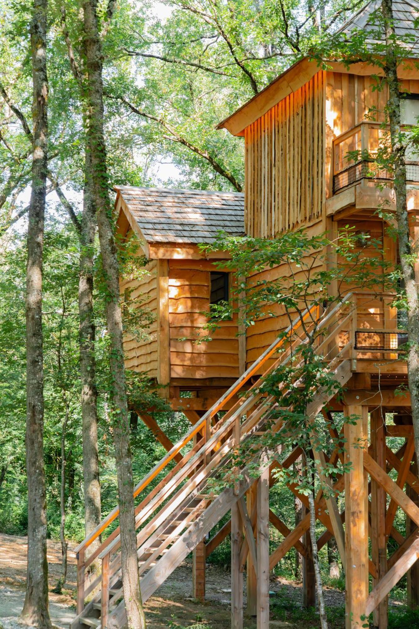 Dolce Et Cabane Berat Exteriör bild