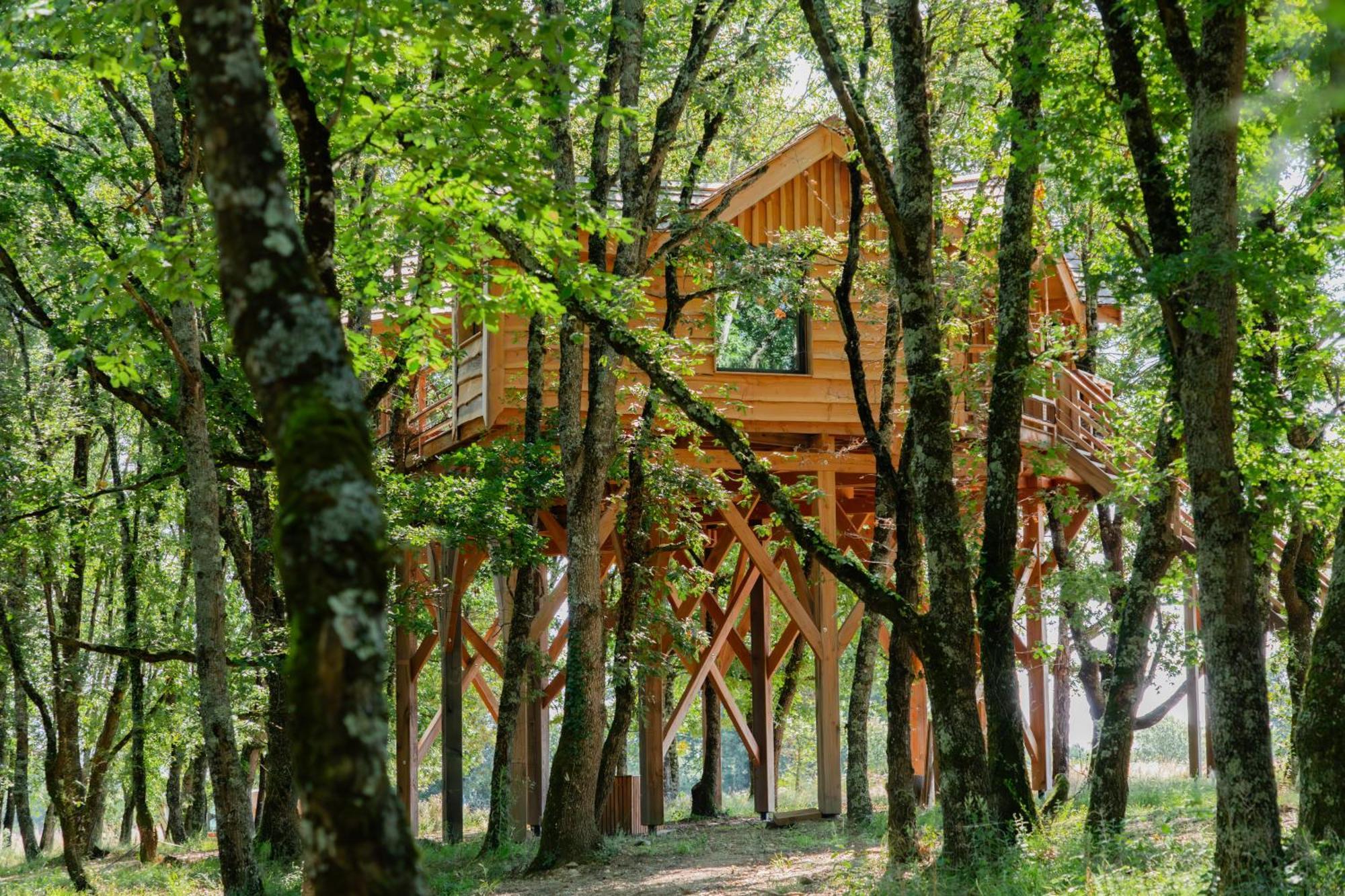 Dolce Et Cabane Berat Exteriör bild