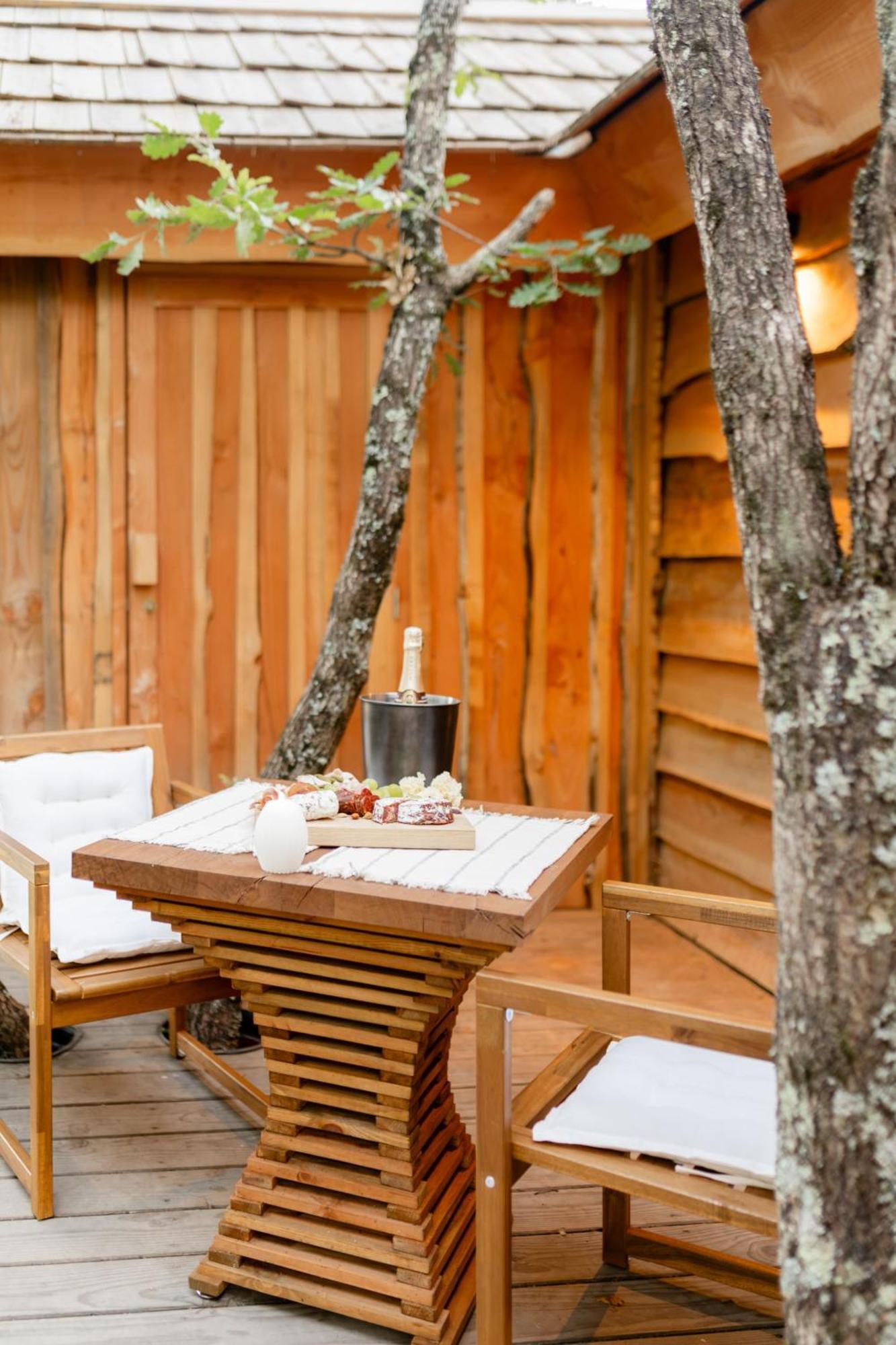 Dolce Et Cabane Berat Exteriör bild